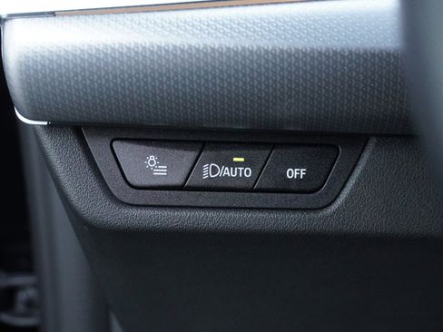 Used 2025 BMW X2 M35i w/ Premium Package AWD/4WD image 17