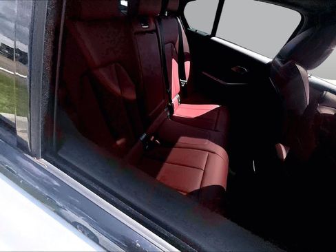 Used 2023 BMW 330i Sedan w/ Driving Assistance Package RWD image 19