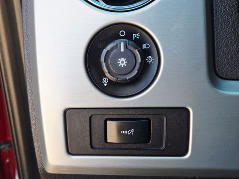 Used 2014 Ford F150 Platinum AWD/4WD image 21