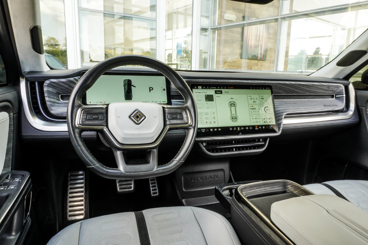 Used 2022 Rivian R1T Adventure AWD/4WD image 16