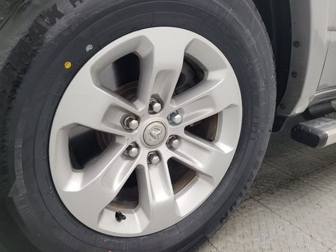 Used 2019 RAM 1500 Laramie w/ Trailer Tow Group image 31