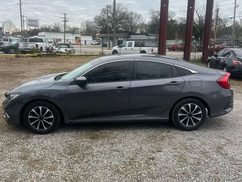 Used 2019 Honda Civic LX image 10