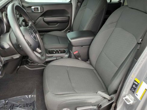 Used 2021 Jeep Wrangler Unlimited Sport image 16