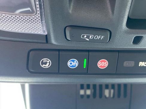 Used 2026 GMC Sierra 1500 Denali Ultimate image 17