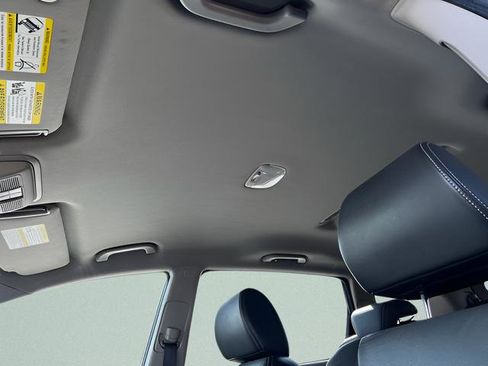 Used 2011 Subaru Tribeca Limited w/ Popular Equipment Group 1 image 14