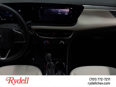 Used 2024 Buick Encore GX Preferred FWD image 15