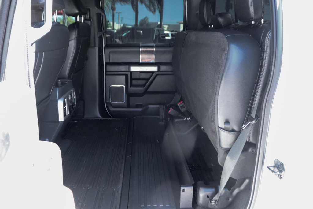 Used 2022 Ford F350 Lariat w/ Tremor Off-Road Package AWD/4WD image 27