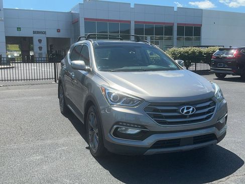 Used 2018 Hyundai Santa Fe Sport w/ 2.0T Ultimate Tech Package 05 AWD/4WD image 3