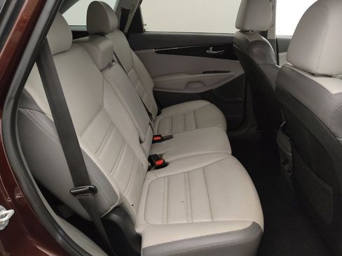 Used 2020 Kia Sorento SX AWD/4WD image 19