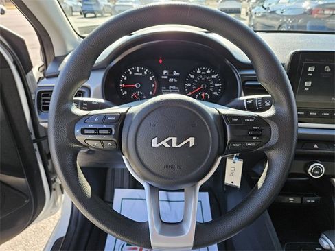 Used 2023 Kia Rio S image 25