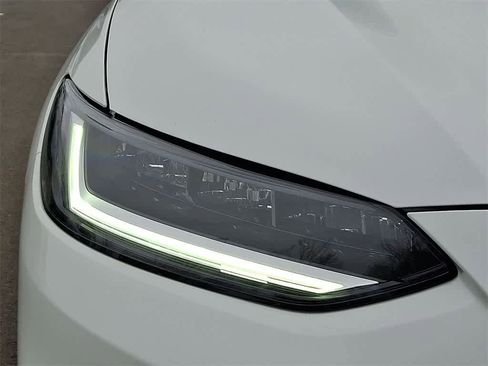 Certified 2026 Honda HR-V Sport image 27