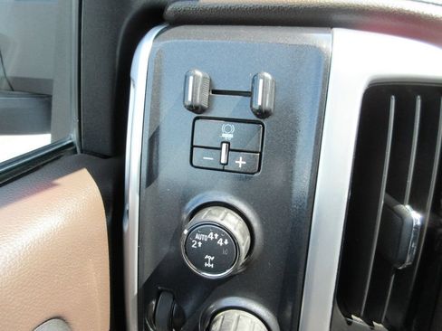 Certified 2018 GMC Sierra 1500 SLT AWD/4WD image 24