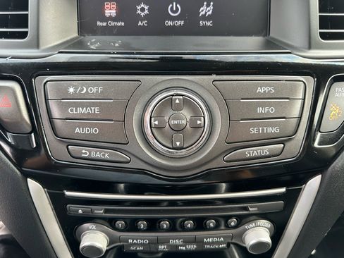 Used 2019 Nissan Pathfinder SV image 50