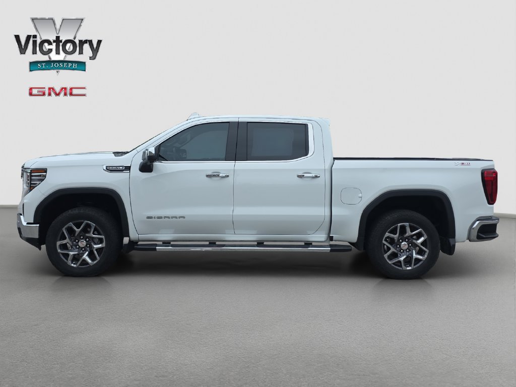 Used 2024 GMC Sierra 1500 SLT w/ SLT Premium Plus Package AWD/4WD image 6