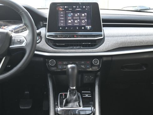 Used 2022 Jeep Compass Latitude w/ Convenience Group image 30