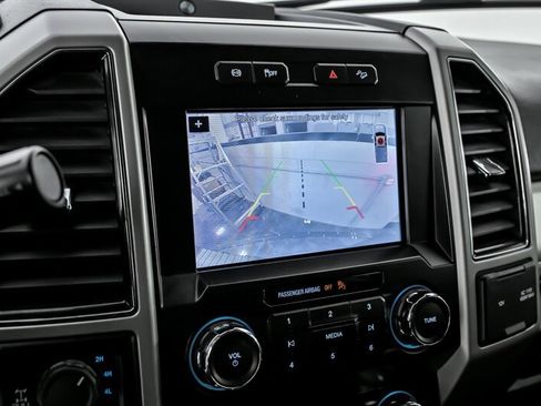 Used 2019 Ford F250 Lariat image 26