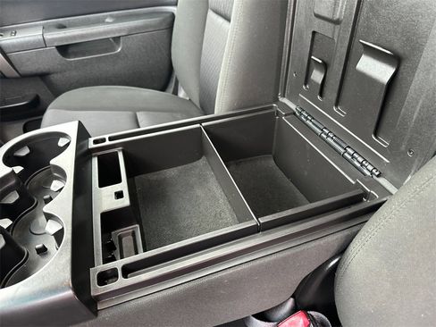 Used 2013 GMC Sierra 1500 SLE w/ Power Tech Package image 25