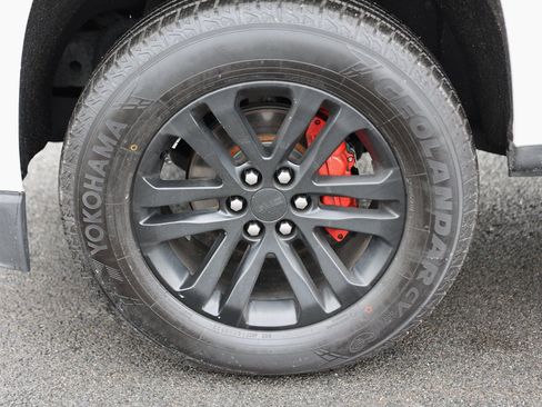 Used 2019 GMC Canyon SLT w/ Driver Alert Package image 15