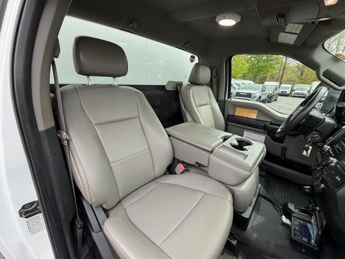 Used 2019 Ford F550 4x4 Regular Cab Super Duty image 25