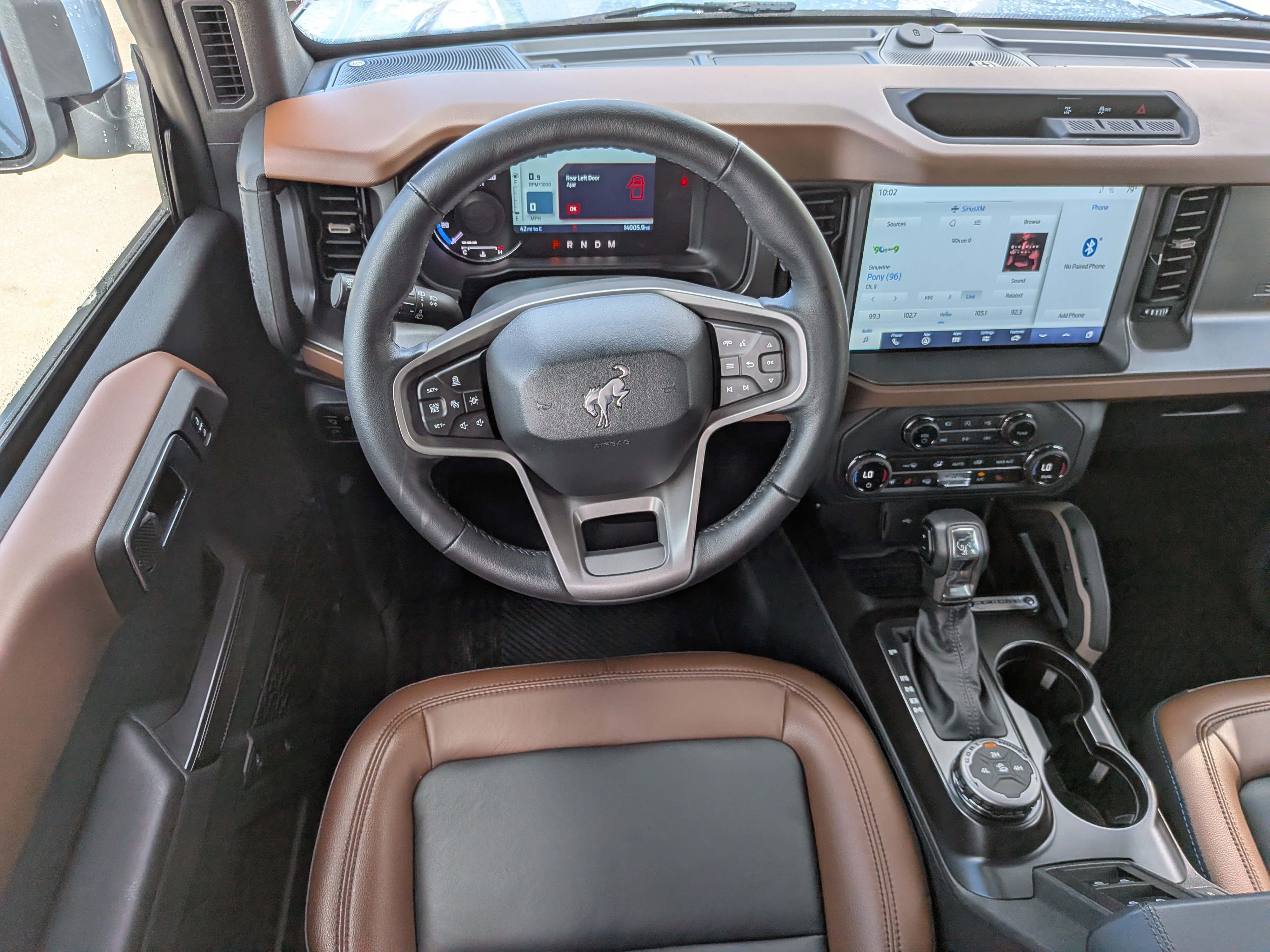 Used 2024 Ford Bronco Outer Banks AWD/4WD image 16