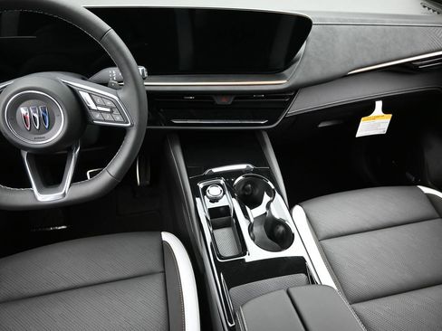 New 2025 Buick Envision Sport Touring image 15