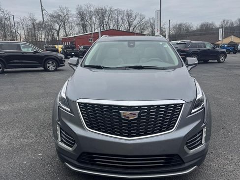 Used 2022 Cadillac XT5 Premium Luxury AWD/4WD image 4