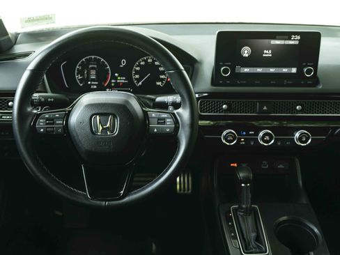 Used 2023 Honda Civic Sport image 19