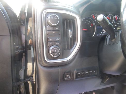 Used 2021 Chevrolet Silverado 2500 LT w/ All Star Edition AWD/4WD image 22