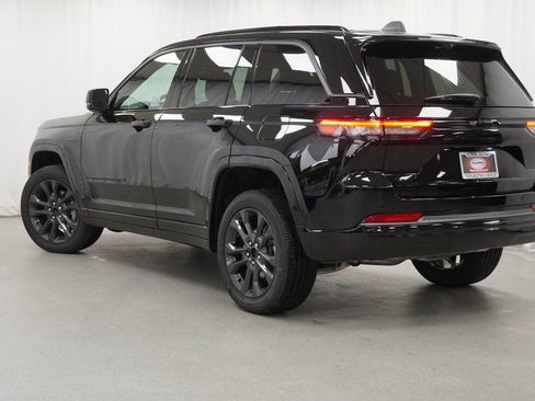 New 2026 Jeep Grand Cherokee Limited image 14