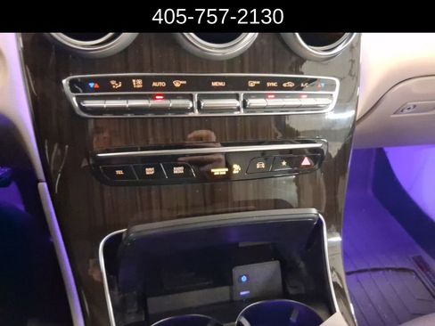 Used 2022 Mercedes-Benz GLC 300 image 17