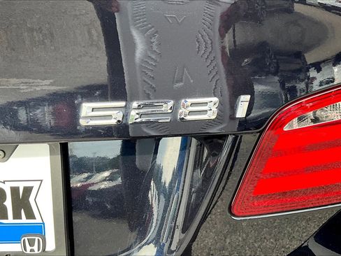 Used 2012 BMW 528i Sedan RWD image 33