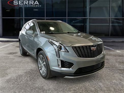 Certified 2024 Cadillac XT5 Premium Luxury w/ LPO, Floor Liner Package image 5
