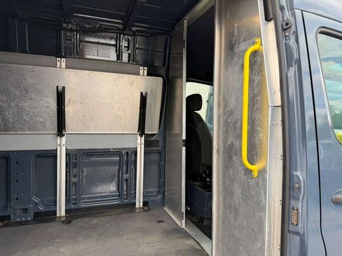 Used 2019 Mercedes-Benz Sprinter 170 image 33