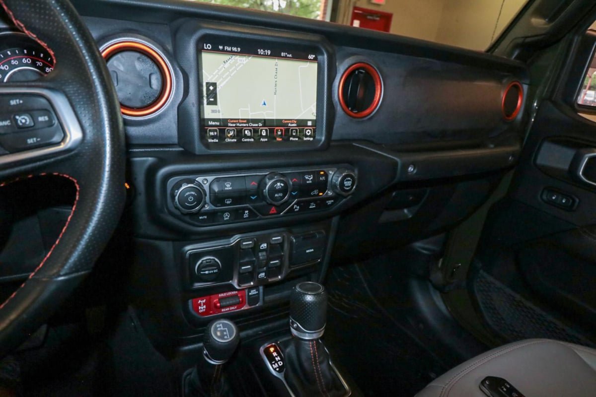 Used 2021 Jeep Gladiator Mojave AWD/4WD image 22
