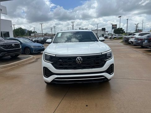 New 2026 Volkswagen Atlas Cross Sport SEL Premium R-Line AWD/4WD image 2