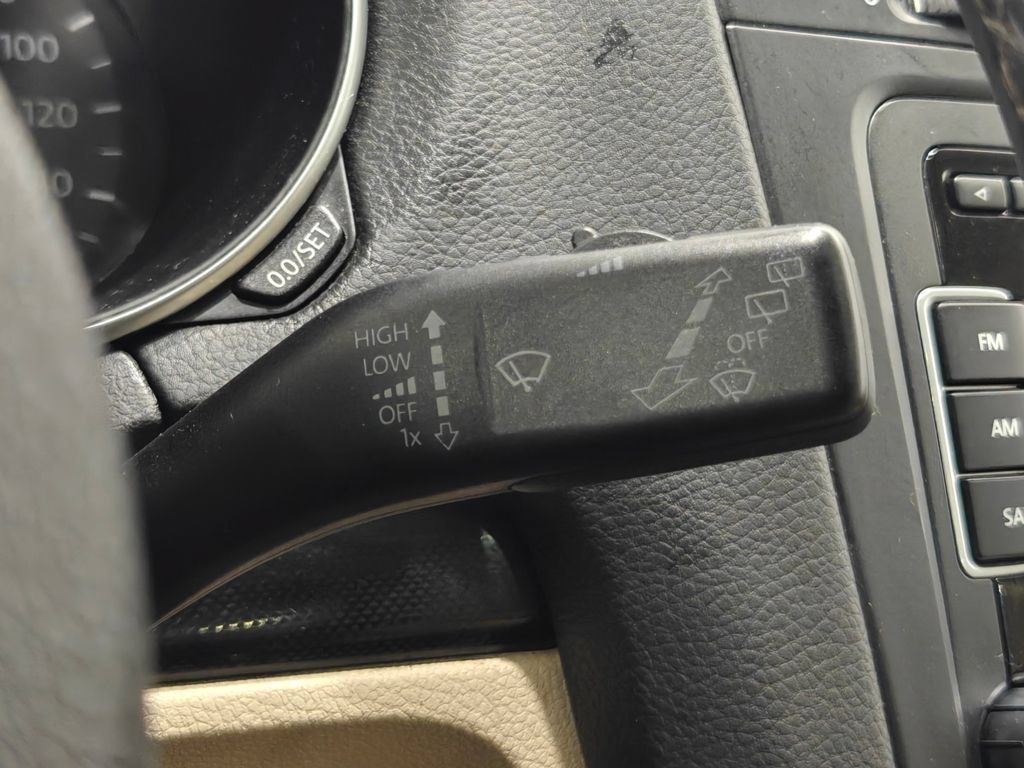 Used 2013 Volkswagen Jetta TDI FWD image 12