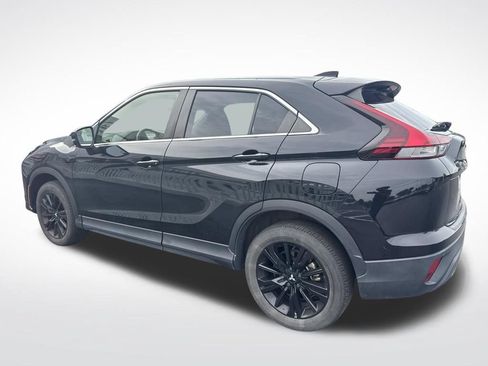 Used 2023 Mitsubishi Eclipse Cross LE AWD/4WD image 5