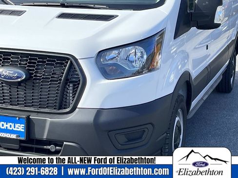 New 2025 Ford Transit 250 Base image 9