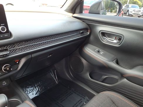 Used 2024 Honda HR-V Sport image 22