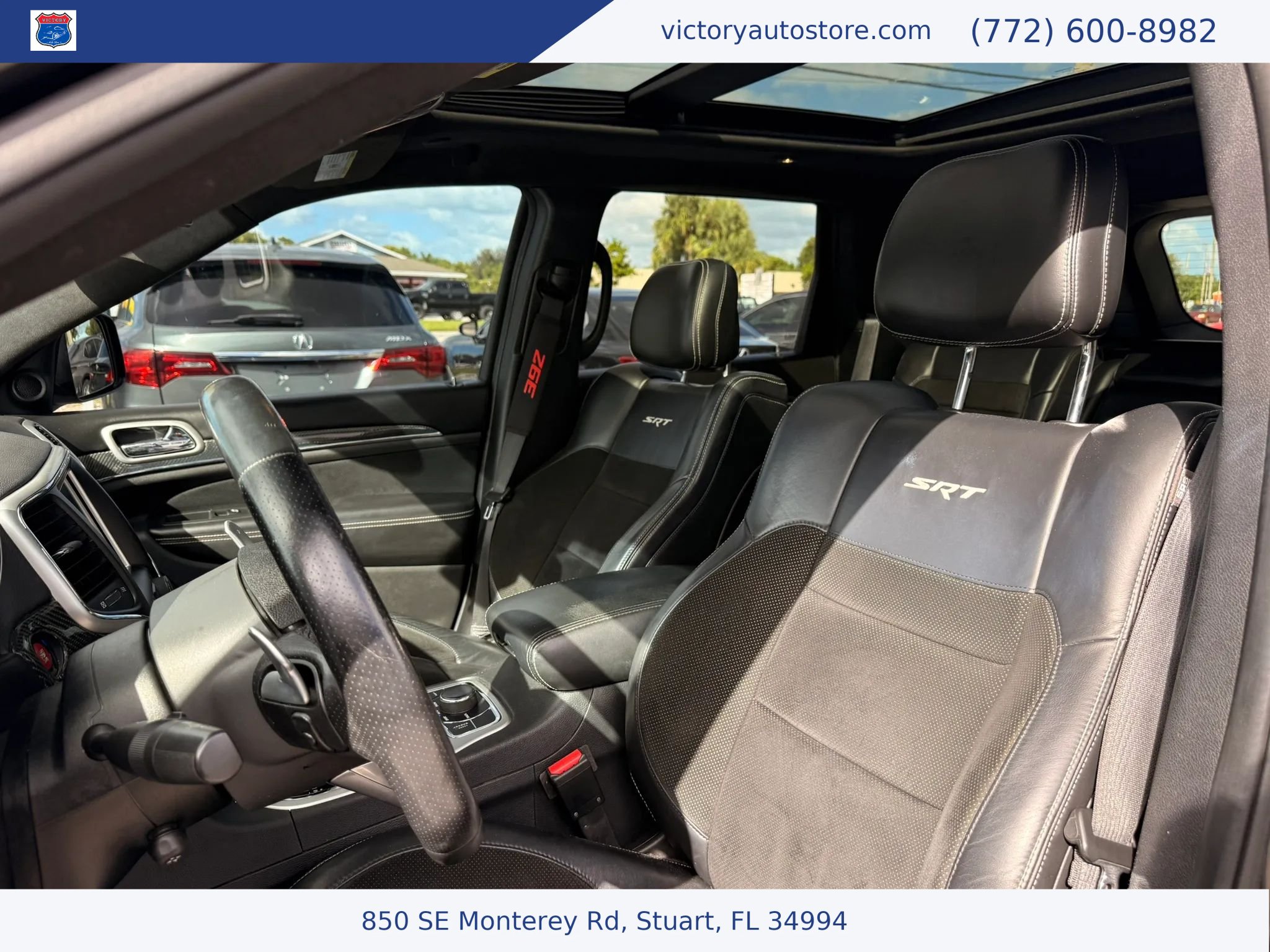Used 2016 Jeep Grand Cherokee SRT AWD/4WD image 6