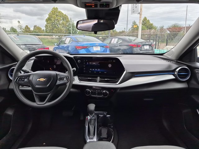 Used 2026 Chevrolet Trax LT FWD image 23