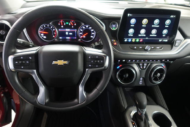 Used 2024 Chevrolet Blazer LT w/ Convenience Package FWD image 12