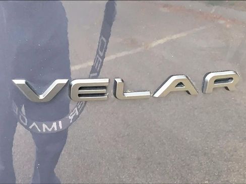Used 2026 Land Rover Range Rover Velar Dynamic SE AWD/4WD image 10