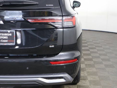 New 2026 Mitsubishi Outlander SE AWD/4WD image 18