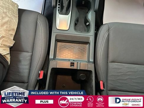 Used 2022 Nissan Frontier SV AWD/4WD image 22