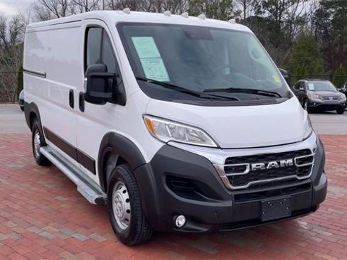 Used 2023 RAM ProMaster 2500 image 5