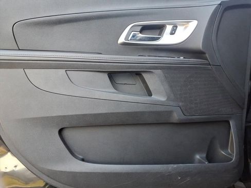 Used 2016 Chevrolet Equinox LT w/ Convenience Package image 10