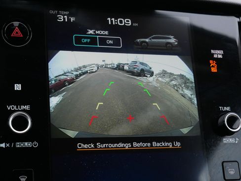 Certified 2025 Subaru Outback Premium image 27