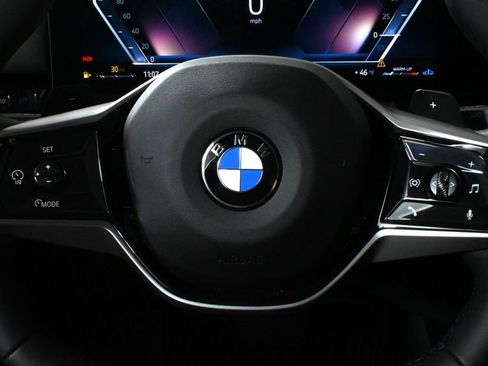 Used 2026 BMW 530i xDrive w/ Premium Package image 20