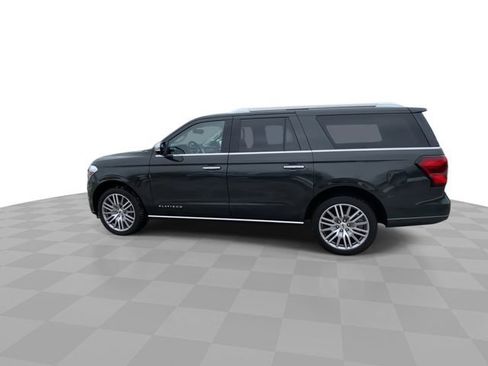 Used 2022 Ford Expedition Max Platinum image 3